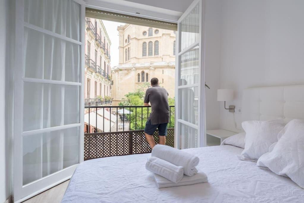 Cathedral Suites Malaga Ruang foto