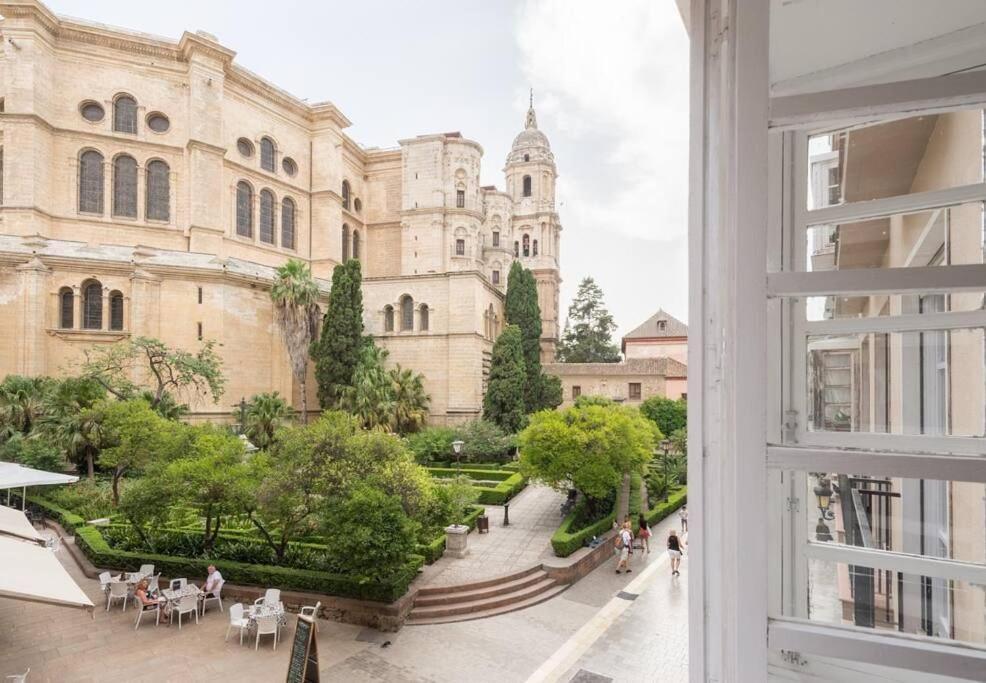 Cathedral Suites Malaga Ruang foto