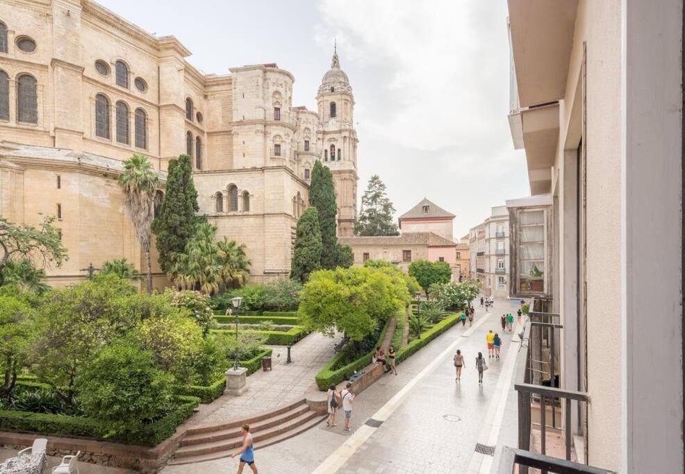 Cathedral Suites Malaga Ruang foto