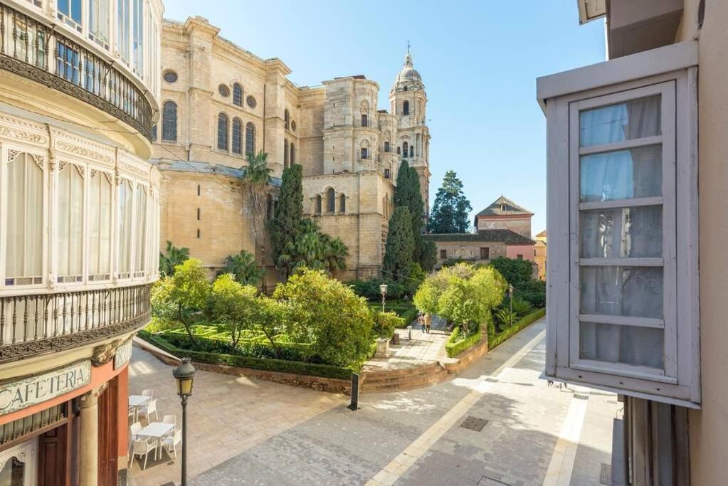Cathedral Suites Malaga Ruang foto